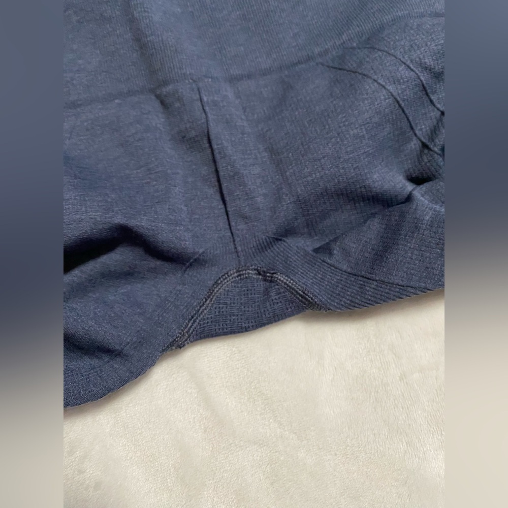 Lululemon Navy Blue Cropped Leggings - Picture 9 of 10